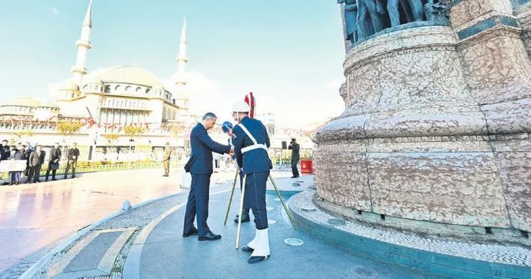 İstanbul’a ilk giren Şükrü Naili Paşa kabri başında anıldı
