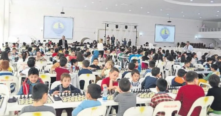 Bahar Satranç Turnuvası ödülleri sahiplerini buldu