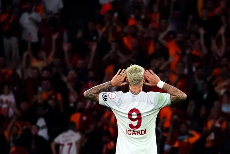 Son dakika Galatasaray haberi: Mauro Icardi zirvede tek başına! Efsane isimleri geride bıraktı: Galatasaray’ın yıldızı tarihe geçiyor…