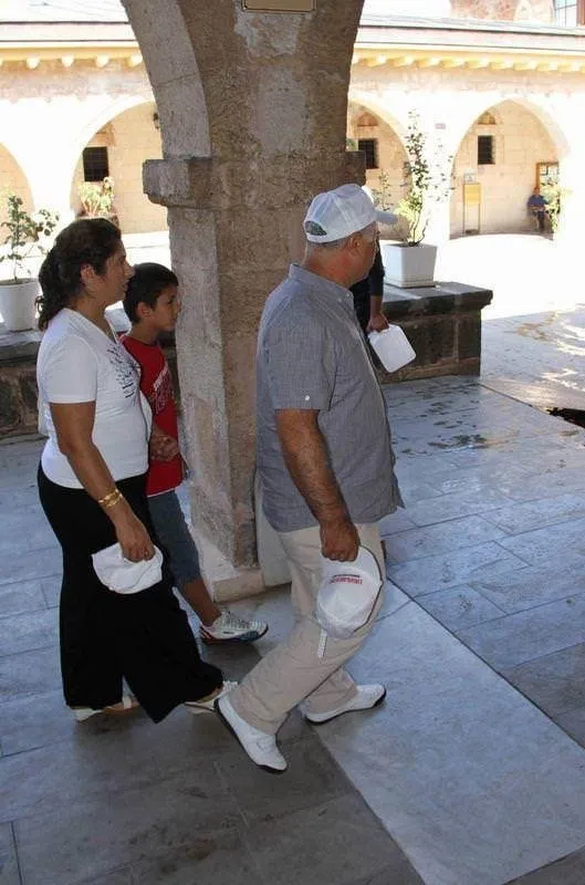Ayaklar altındaki mezarın sırrı