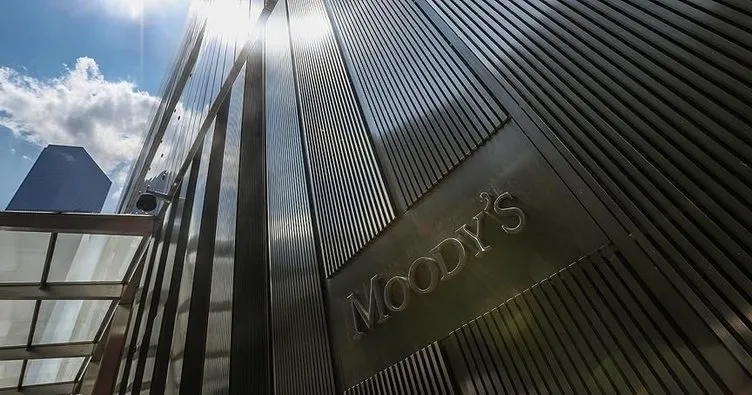 Moody’s ilk çeyrek kar tahminlerini aştı