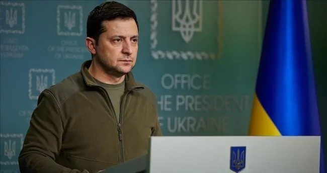 Ukrayna Devlet Başkanı Vladimir Zelenskiy'den Fransa'ya çağrı: Finanse  etmeyi bırakmalılar - Son Dakika Haberler