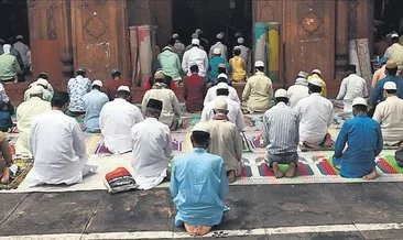 Müslümanlardan ‘Vakıf Yasası’na tepki