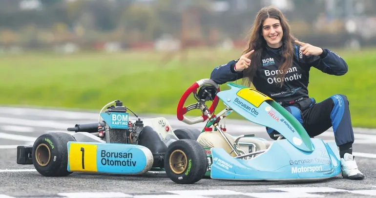 İkincilik ona göre değil