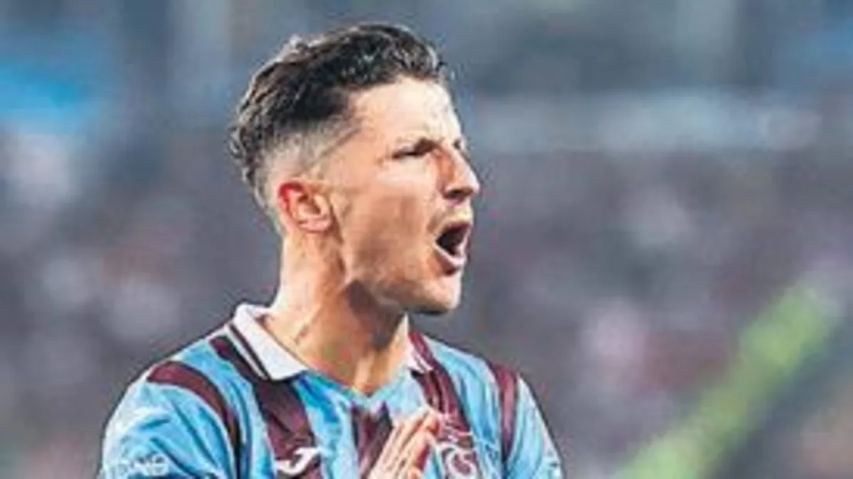 Enis Bardhi ile yollar ayrıldı