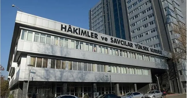 Deprem bölgesinde yeni mahkemeler kuruldu Deprem bölgesinde yeni mahkemeler kuruldu