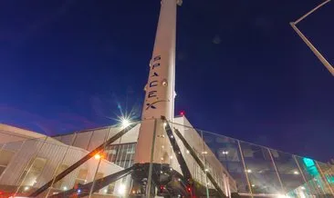 SpaceX, Blue Origin’e gözdağı verdi! Astronot olmayan 4 kişiyi uzaya gönderdi