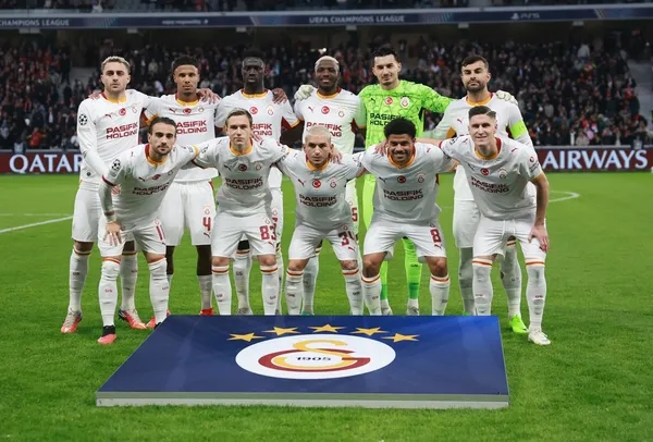 canli-sampiyonlar-liginde-lille-galatasaray-maci-goller-pes-pese-1792602360632.jpg