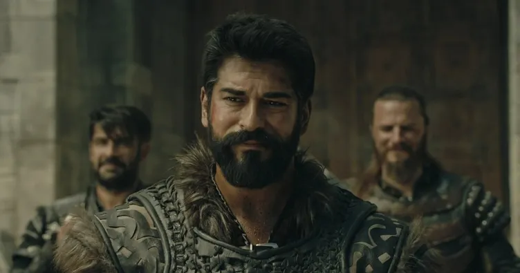 Kuruluş Osman’da heyecan dolu sahne! İnegöl’ü fetheden Osman Bey, surlara kayı sancağı çekip ezan ve Fetih Suresi okuttu