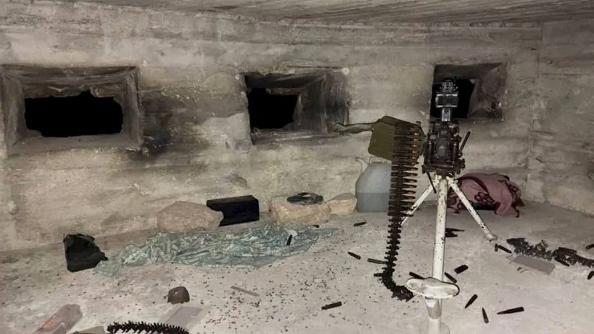 Suriye’de YPG/SDG’nin karargâhına baskın! Çok sayıda araç ve mühimmat ele geçirildi Suriye’de YPG/SDG’nin karargâhına baskın! Çok sayıda araç ve mühimmat ele geçirildi