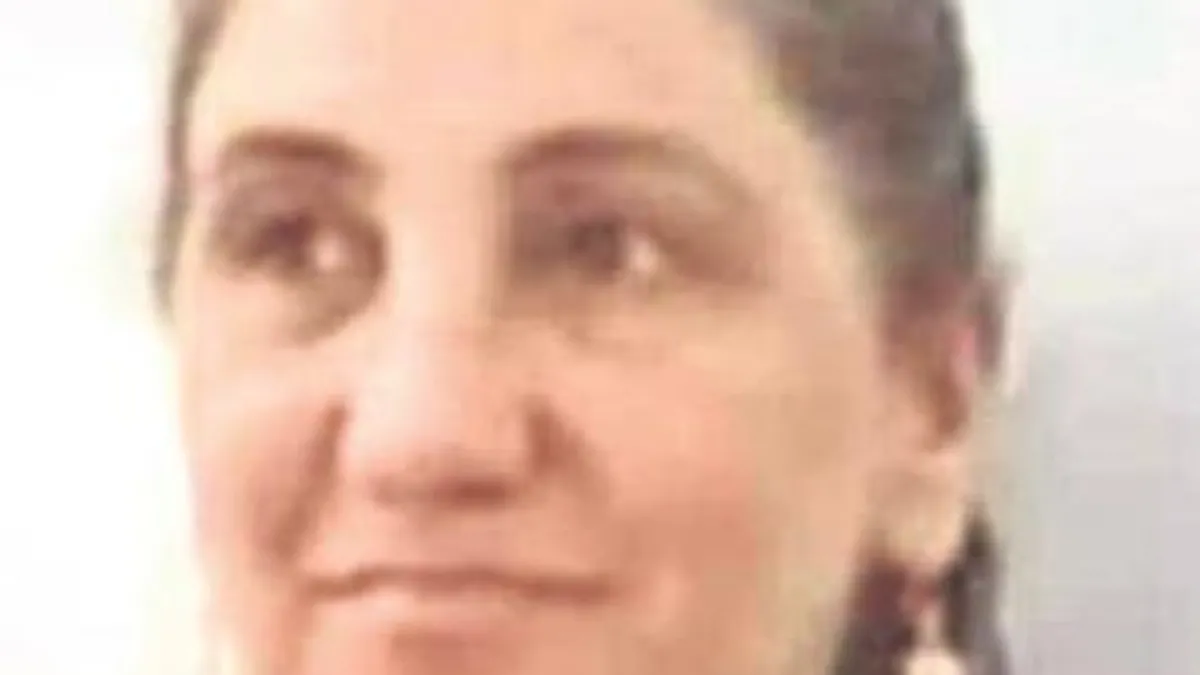 Anne ve ağabeyini uykuda katletti