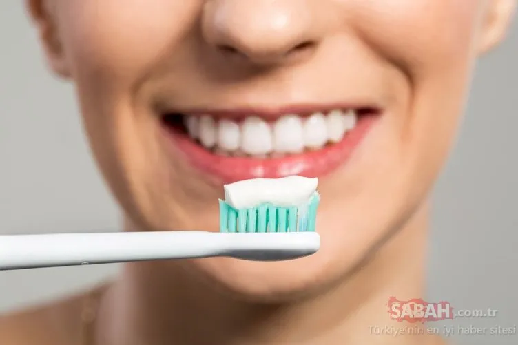Bu araştırma şaşırttı! Diş fırçalamak koronavirüsten korur mu?