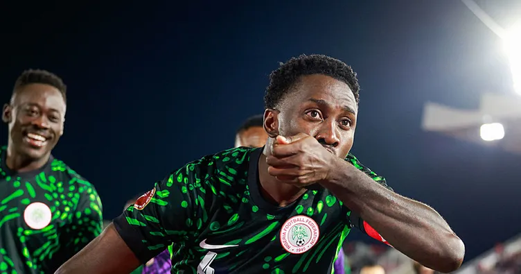 Beşiktaş’ın yıldızı sakatlandı!