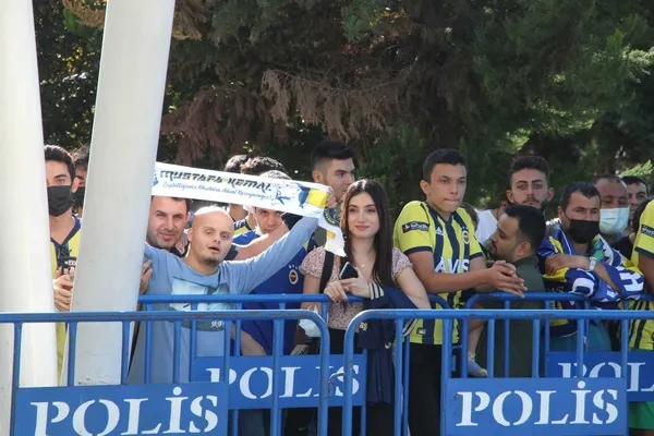 Fenerbahçe Hatay’da coşkuyla karşılandı