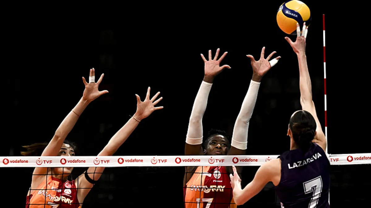 Zeren Spor, Galatasaray Daikin’i mağlup etti Zeren Spor, Galatasaray Daikin’i mağlup etti