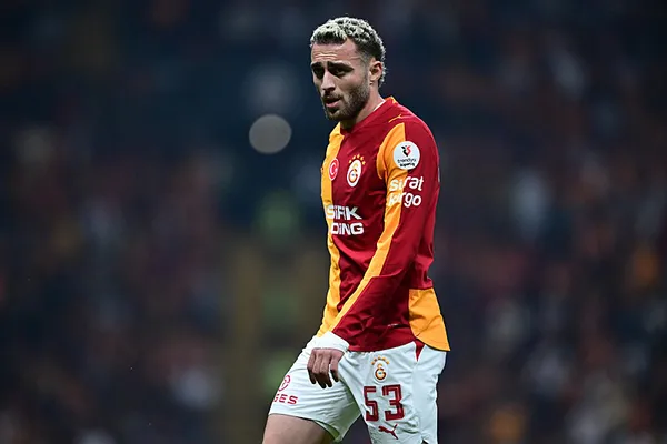 canli-super-ligde-galatasaray-kasimpasa-maci-esitlik-devam-ediyor-1791567436000.jpeg