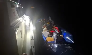 Ayvacık açıklarında aralarında çocuklarında bulunduğu 36 kaçak göçmen yakalandı #canakkale