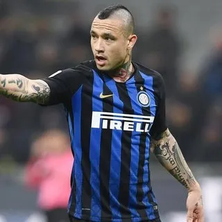 Galatasaray'dan Radja Nainggolan hamlesi