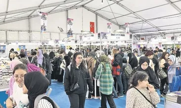 280 bin kitapsever bu fuarda buluştu