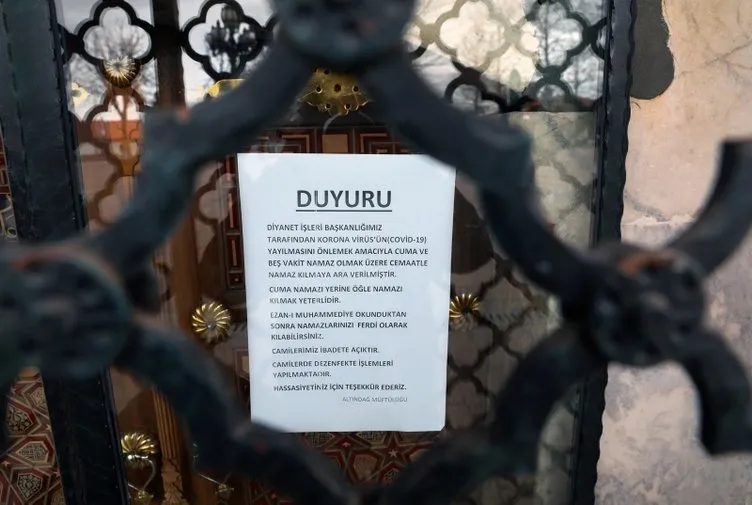Koronavirüs tedbiriyle cuma namazında camiler bol kaldı
