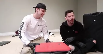 Bir Türk’ün havaalanında unuttuğu bavulun açıldığı görüntüler sosyal medyayı salladı