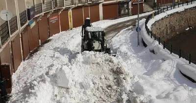 Kar durdu, ekipler seferber oldu