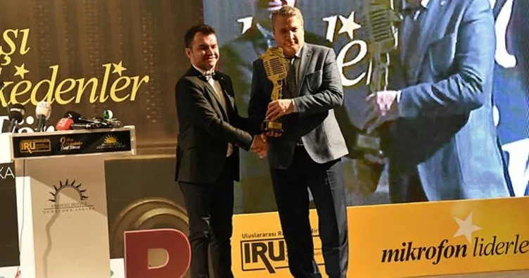 Yılın Projeci Belediye Başkanı Mehmet Çerçi seçildi