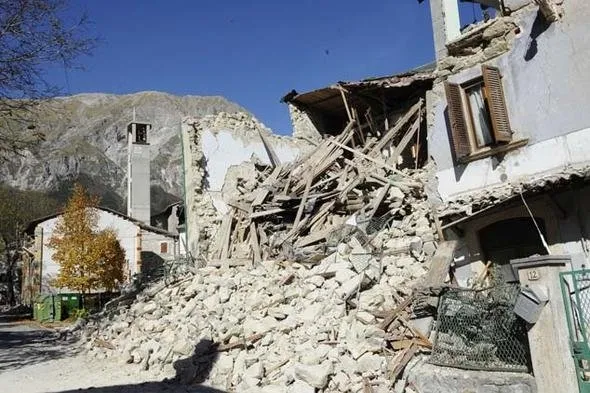 Türkiye'yi uyarmıştı! Deprem için tarih verdi