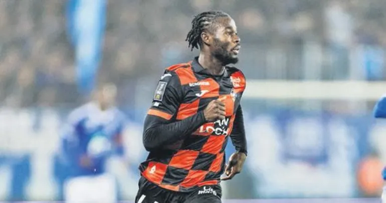 Sol bek için rota fransa!