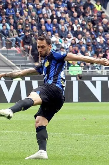 Inter, Hakan Çalhanoğlu’nun golleriyle kazandı
