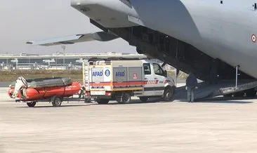 Sel felaketinin yaşandığı deprem bölgesine askeri uçakla yardım gönderildi