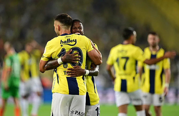 Son dakika Fenerbahçe haberi: Kanarya’da ayrılığı duyurdular! İşte yıldız oyuncunun yeni rotası...