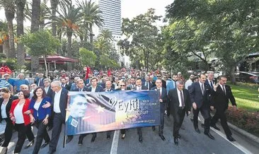 İzmir, kurtuluşun 97. yılını kutladı