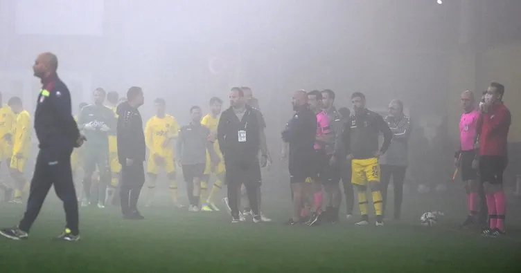 İstanbulspor - Menemenspor maçına sis engeli! 62. dakikada ertelendi...