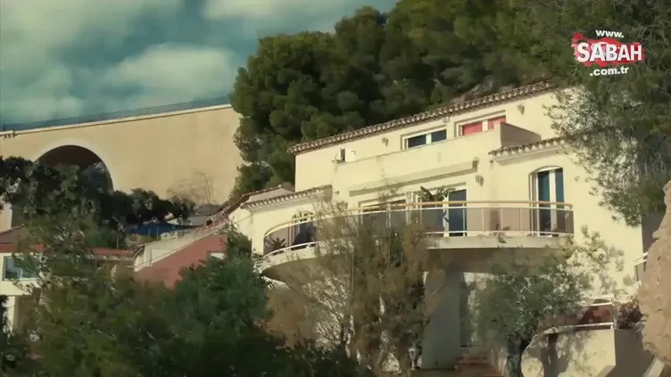 Deniz Kıyısındaki Ev filminin fragmanı