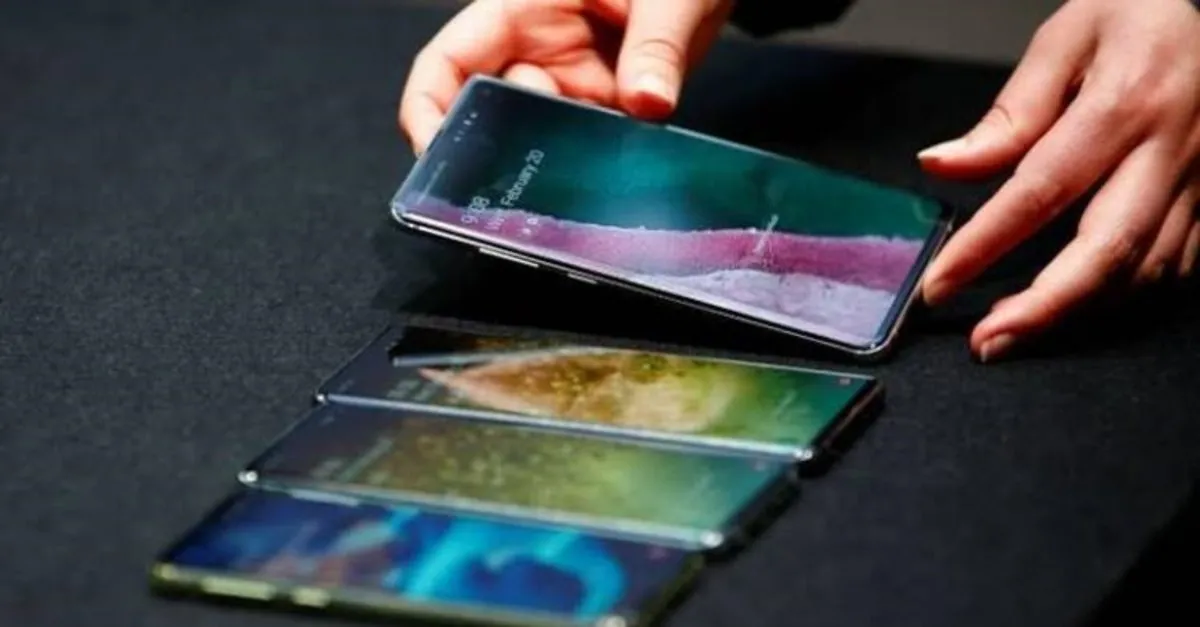 iste dunyanin en cok satan telefonu kapis kapis satildi galeri teknokulis