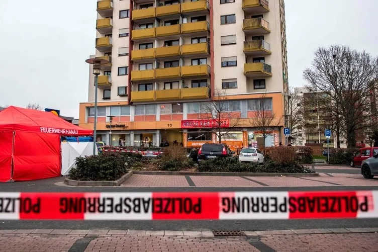 Hanau'daki ırkçı saldırıdan son dakika haberi: Saldırgan önce annesini öldürdü sonra...