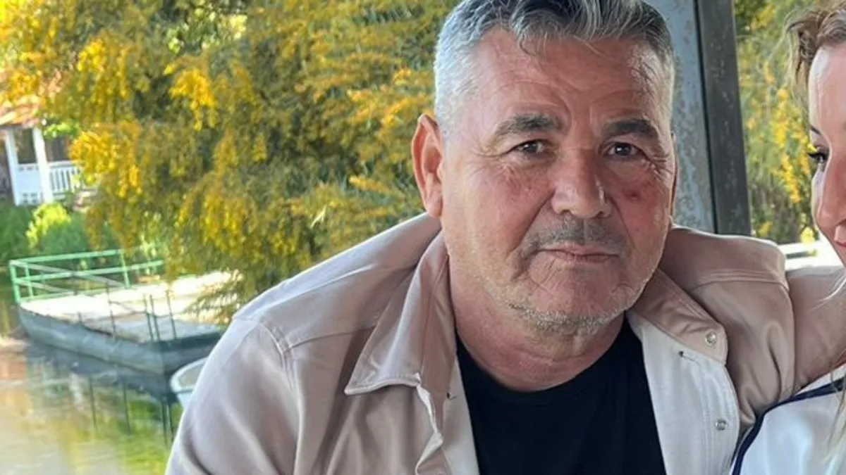 Motosiklet ile elektrik direğine çarpan sürücü hayatını kaybetti Motosiklet ile elektrik direğine çarpan sürücü hayatını kaybetti