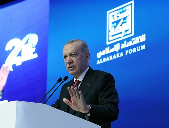 Başkan Erdoğan: Faizsiz ekonomi özlemimiz var