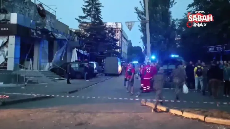 Rusya, Ukrayna’da sivil yerleşim bölgesini vurdu: 2 ölü, 22 yaralı | Video