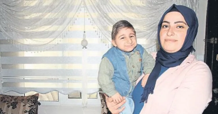Oğlunun sağlığına kavuşmasını istiyor
