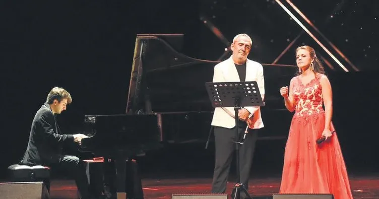 Kanadalı Soprano ile Sarı Gelin düeti