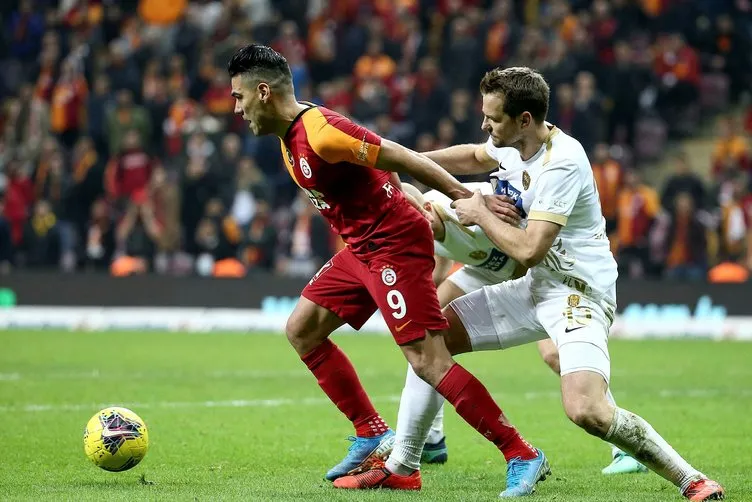 Bülent Timurlenk Galatasaray - Ankaragücü maçını değerlendirdi