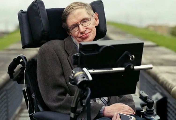 Stephen Hawking’in ölmeden önceki son uyarısıydı! İnsanlığın sonunu getirecek! Hayatımızı kolaylaştırıyor demeyin...