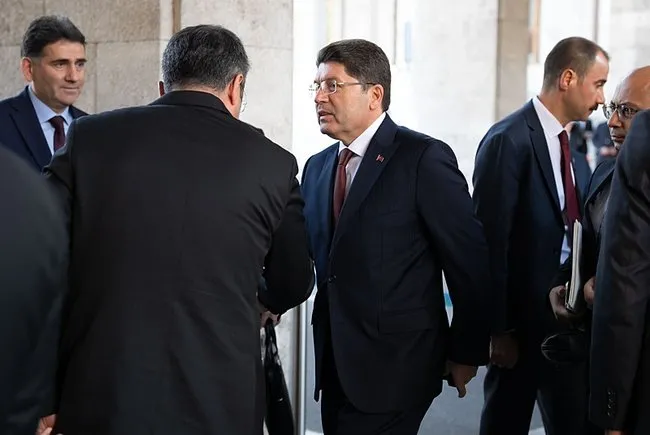 Adalet Bakanı Tunç’tan Terörsüz Türkiye açıklaması: Türkiye tarihi bir süreçten geçiyor