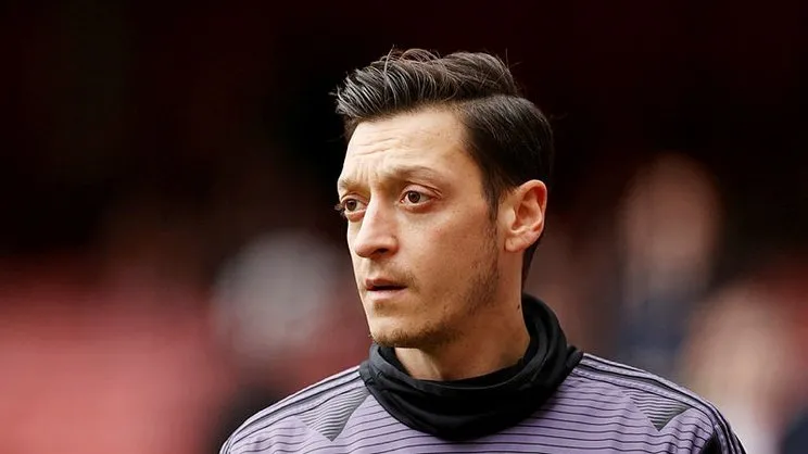 Fenerbahçe'den ara transferde Mesut Özil bombası!