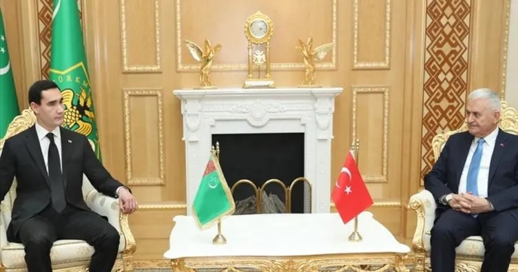 Binali Yıldırım Türkmenistan Devlet Başkanı Berdimuhamedov ile görüştü