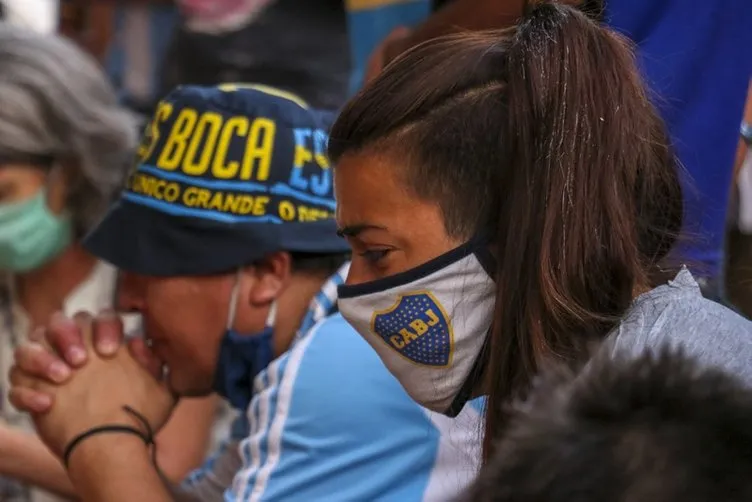 Gözyaşları sel oldu! İşte Arjantin’in Maradona’ya vedası