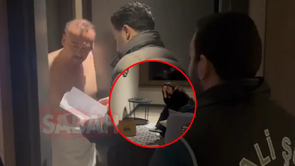 SON DAKİKA! CHP’li belediye başkanı Özkan Yalım sevgilisiyle otel odasında böyle yakalandı! 2. telefonunu kız arkadaşının iç çamaşırına sakladı: Şok görüntüler