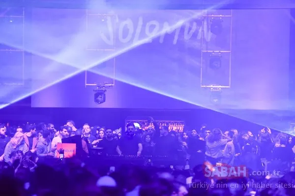 Bir gün herkes 15 dakikalığına DJ olacak